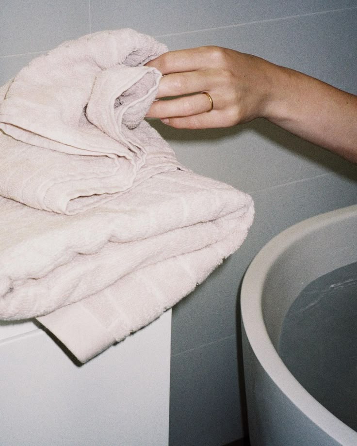 Let’s Talk About the ‘Cum Towel’: A Real-Girl’s Guide to Post-Sex Cleanup